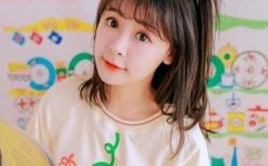 一边亲着一面膜胸口的长视频